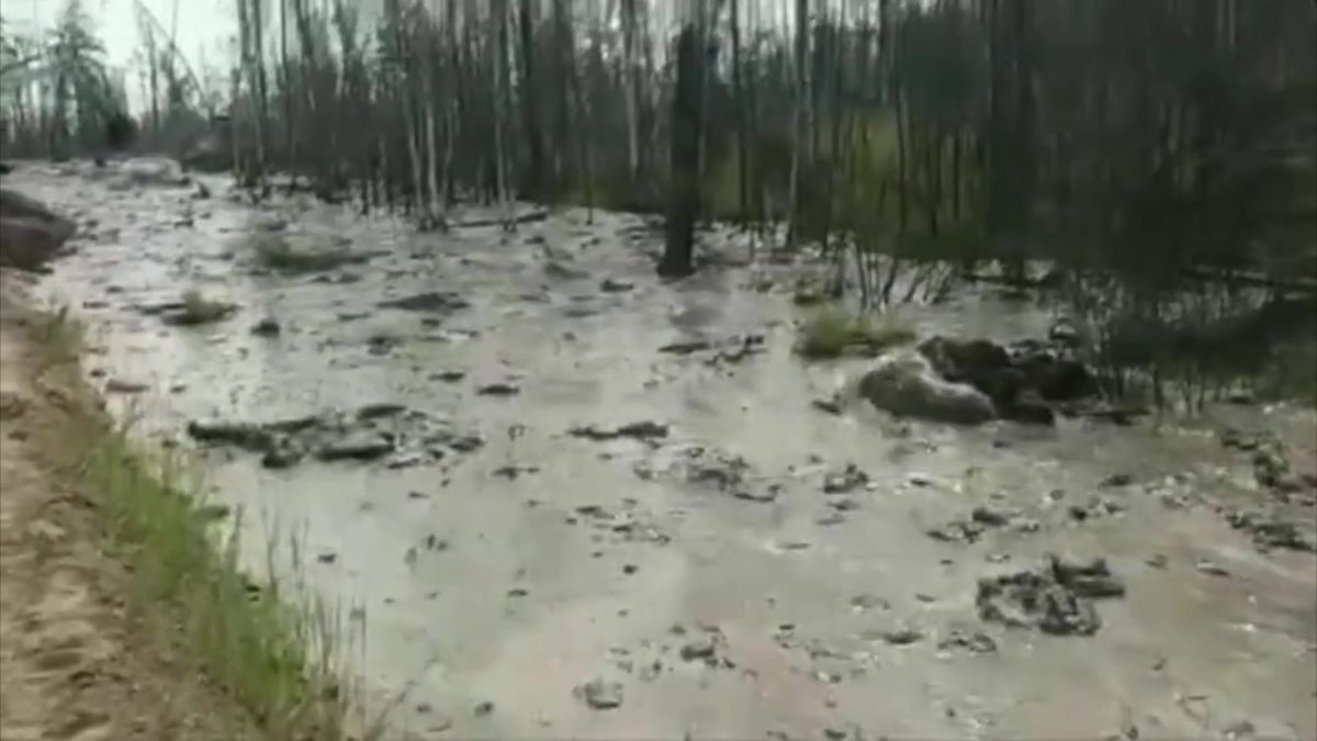 Video: Sibiřské povodně a požáry ničí permafrost